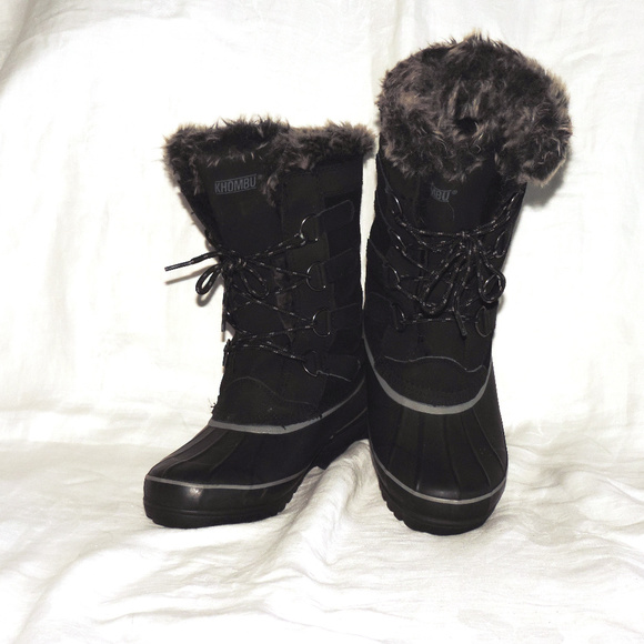 Khombu Shoes - Khombu black lace up winter snow boots